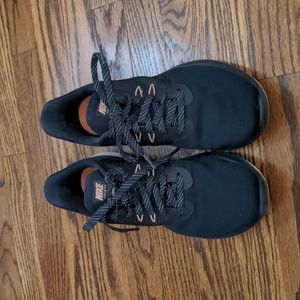 Nike TR8 Training Shoes in Navy/Pink sz 6.5